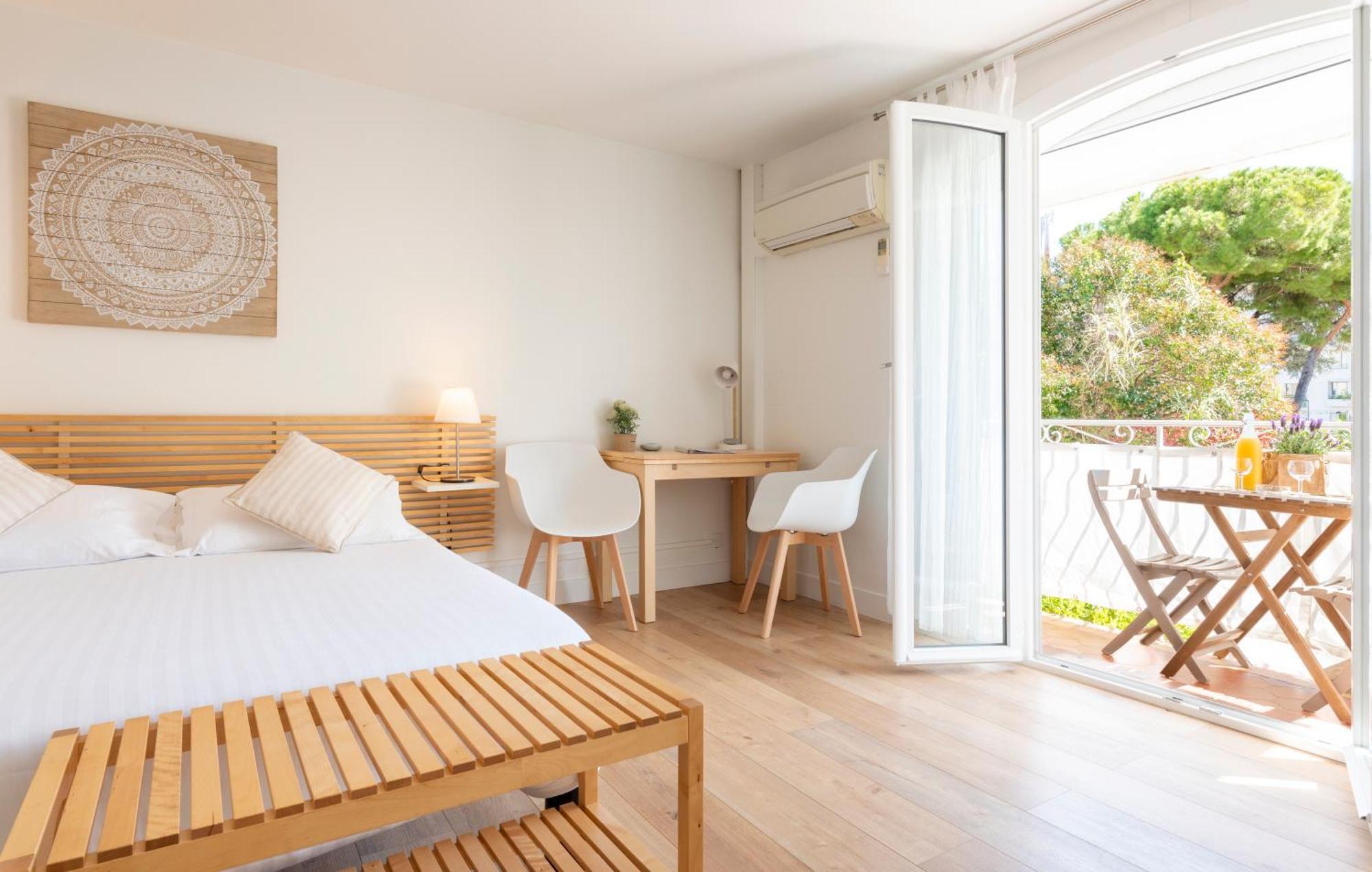 Hotel & Studios Astor Antibes Eksteriør billede