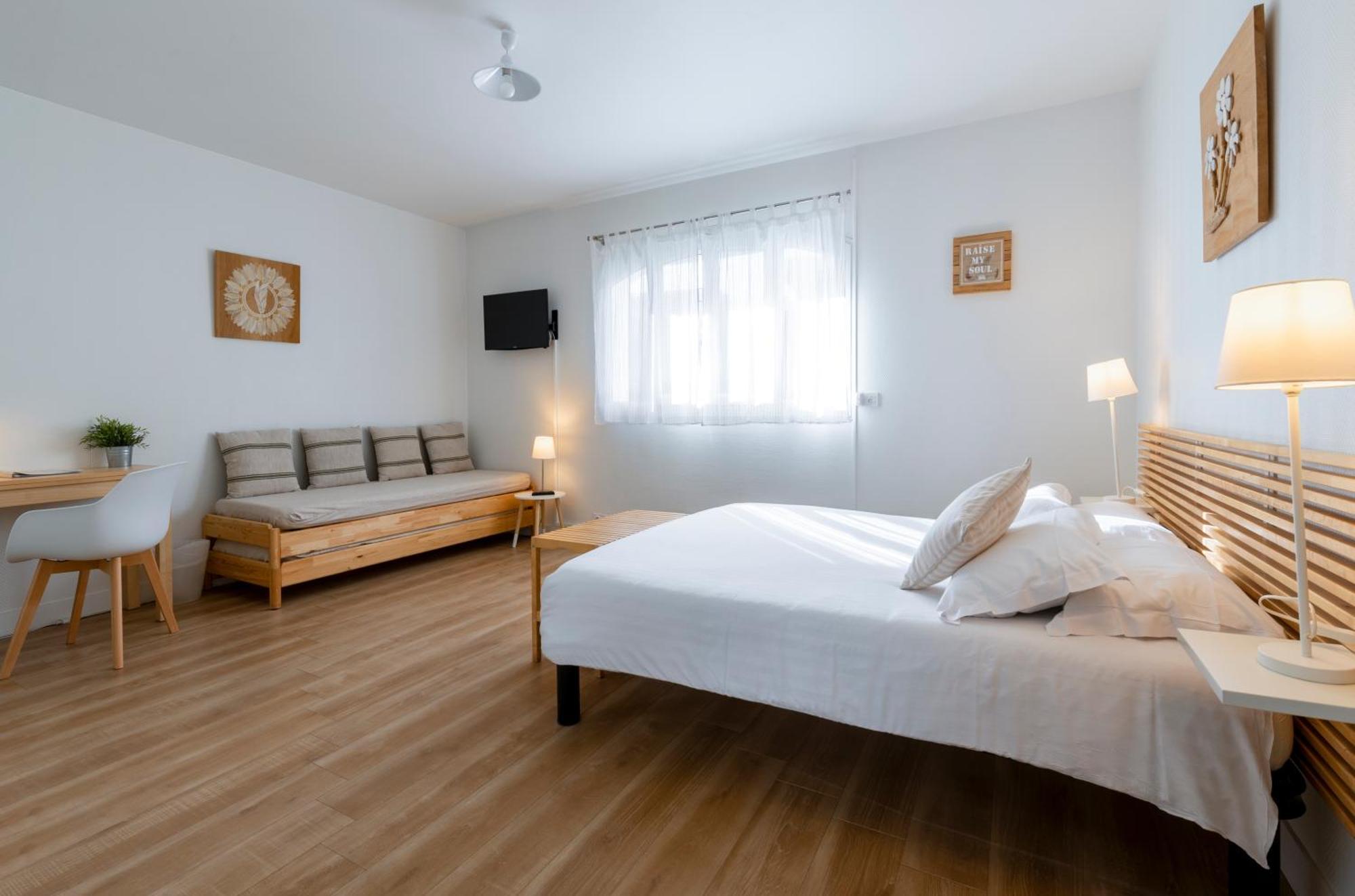 Hotel & Studios Astor Antibes Eksteriør billede